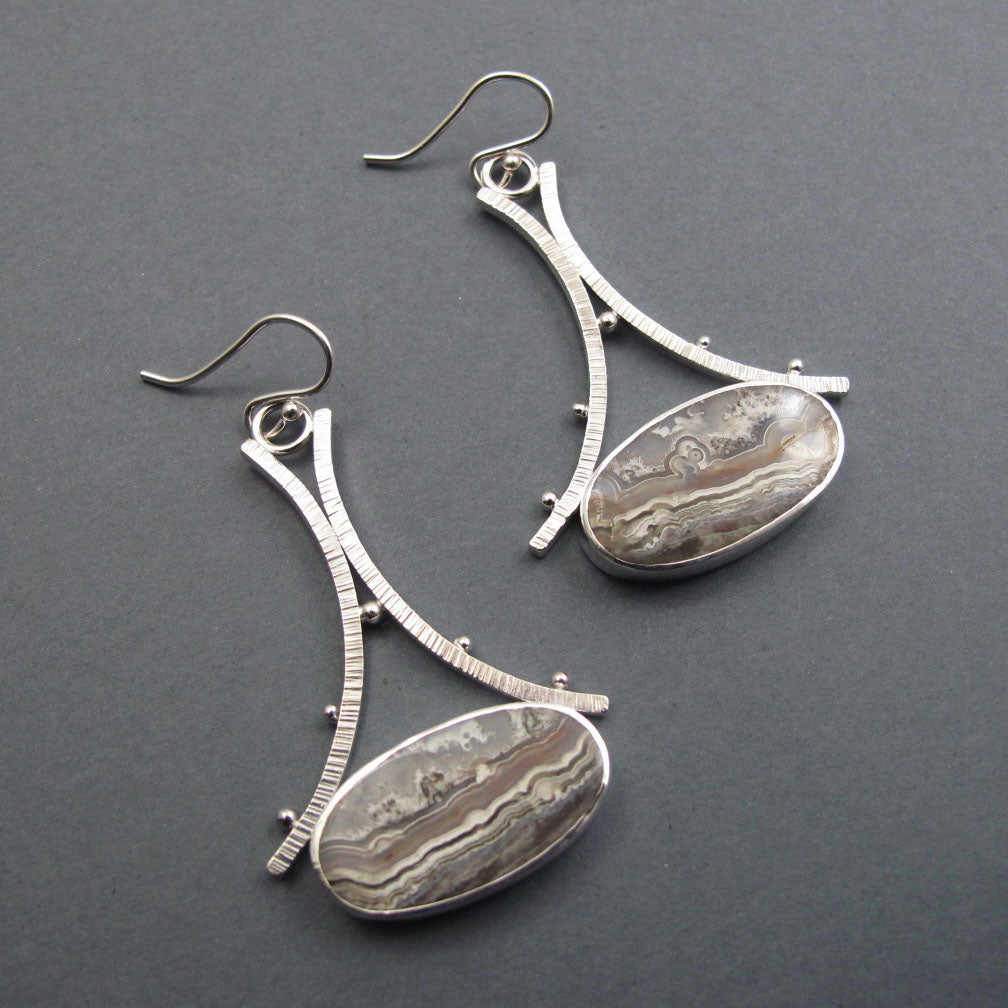 Crazy Lace Agate Earrings, Sterling Silver, Gray Tan Oval Cabochon, A-Frame Design, Statement Jewelry