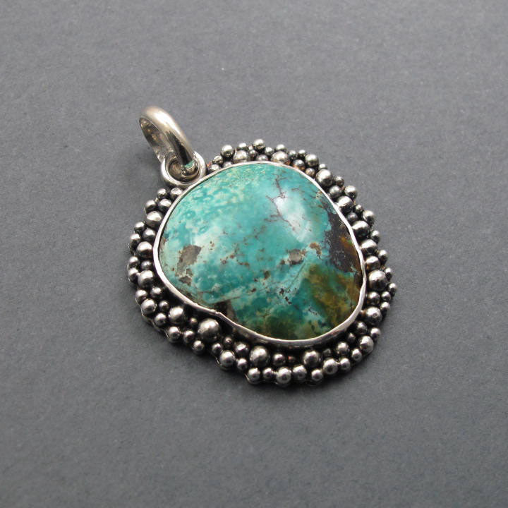 Blue Boulder Turquoise, Hubei Turquoise Necklace, Southwestern Style Pendant, Frilly Edge Pendant, Bohemian Necklace, Turquoise Lover