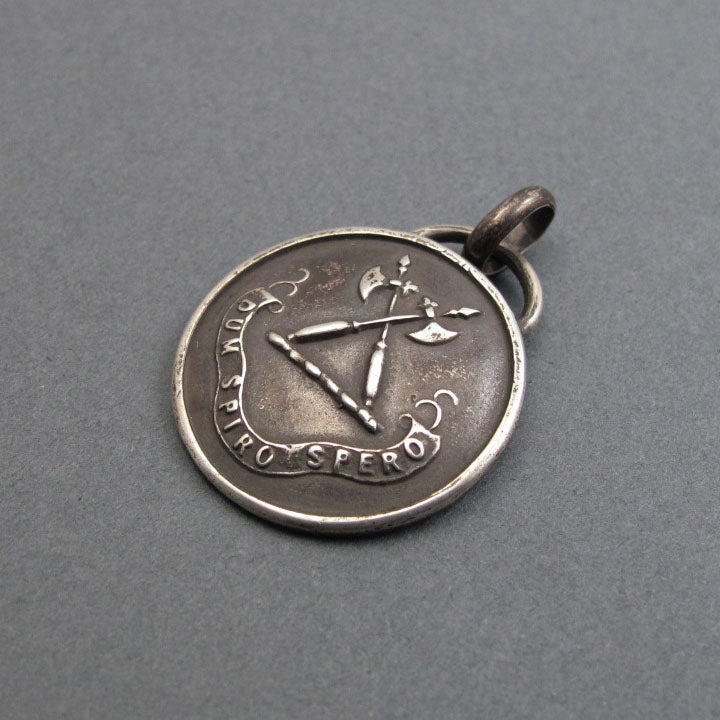 Motivational Motto Pendant, While I Breathe I Hope, Heraldic Victorian Button Jewelry, Sterling Silver