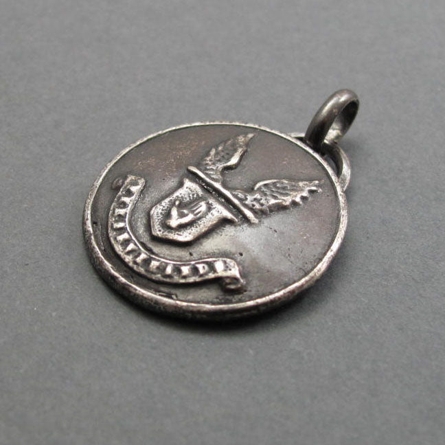 Sterling Silver, Persevere Motivational Pendant, Heraldic Motto, Victorian Antique Button, Hand Jewelry, Wings Necklace